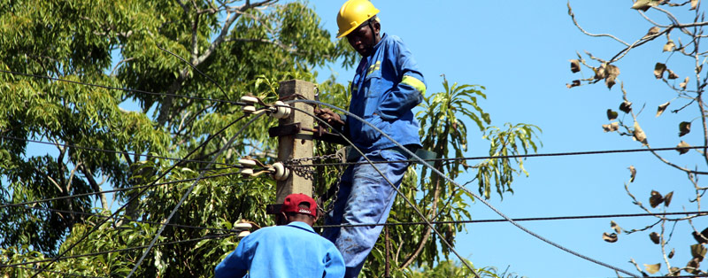 Zesa Electricians At Work