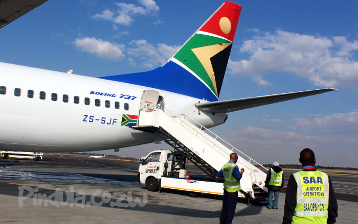 ZANU PF Official Proposes A Levy On SA Planes Travelling Over Zimbabwe