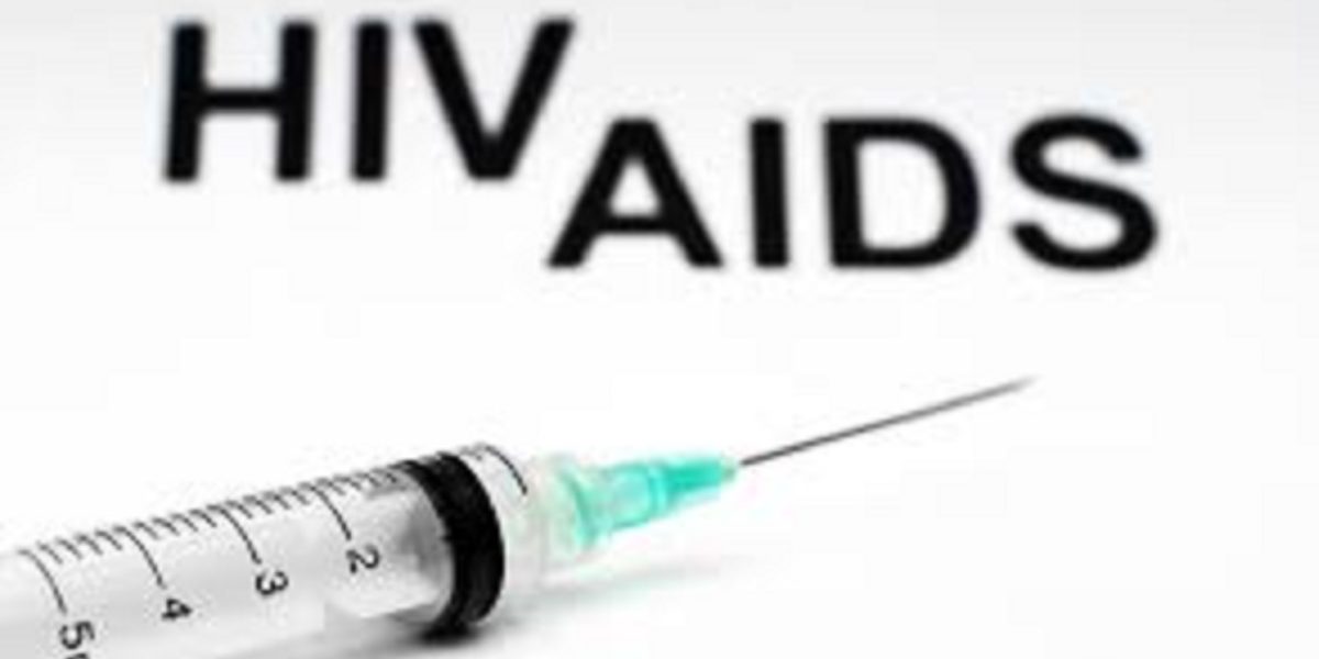 HIV & AIDS Health Experts Urge People With HIV To Take COVID-19 Vaccine
