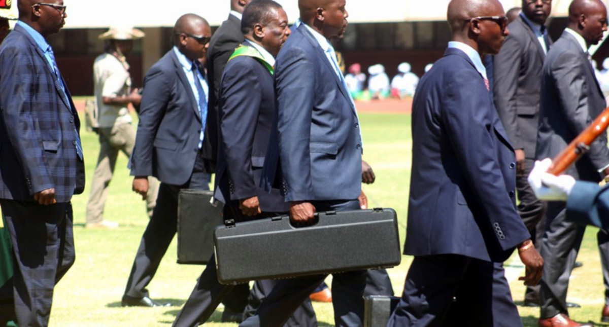 PICTURES: Mnangagwa’s High Security At Defence Forces