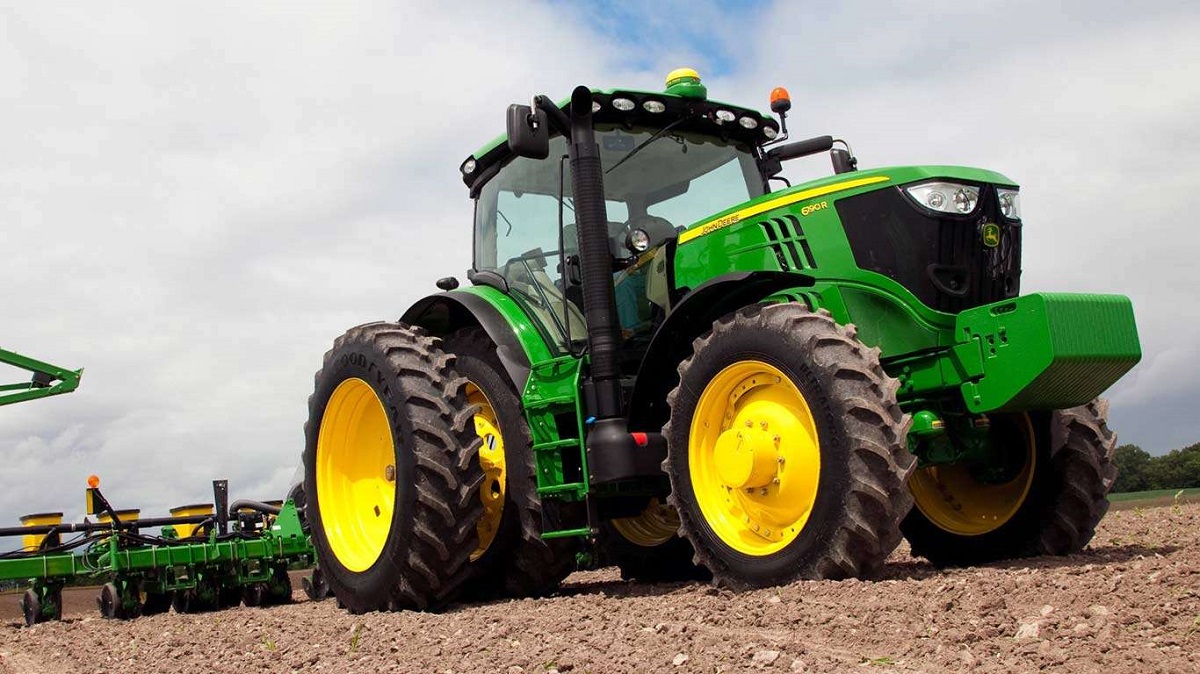 Govt To Distribute 35,000 Tractors, One Per Village – Masuka