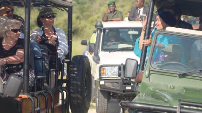 Zimbabwe Receives US$600 Million From Tourism In 2022