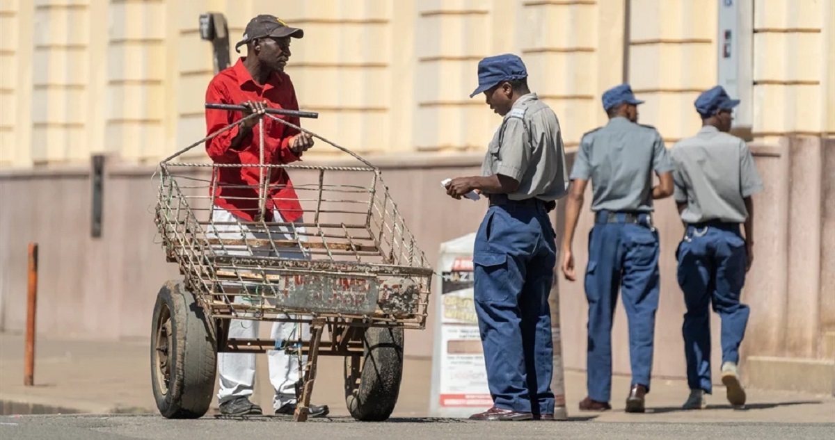 Zimbabwe Police Has So Far Arrested 26,398 For Violating COVID19 Lockdown