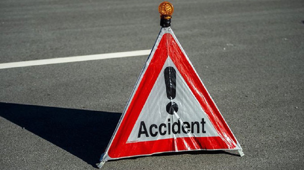 Bus Veers Off The Road And Runs Over 3 People On New Year’s Eve