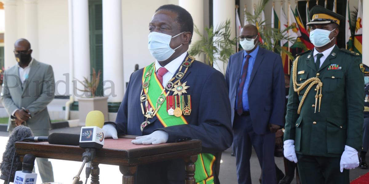 Emmerson Mnangagwa Mask COVID-19 measures