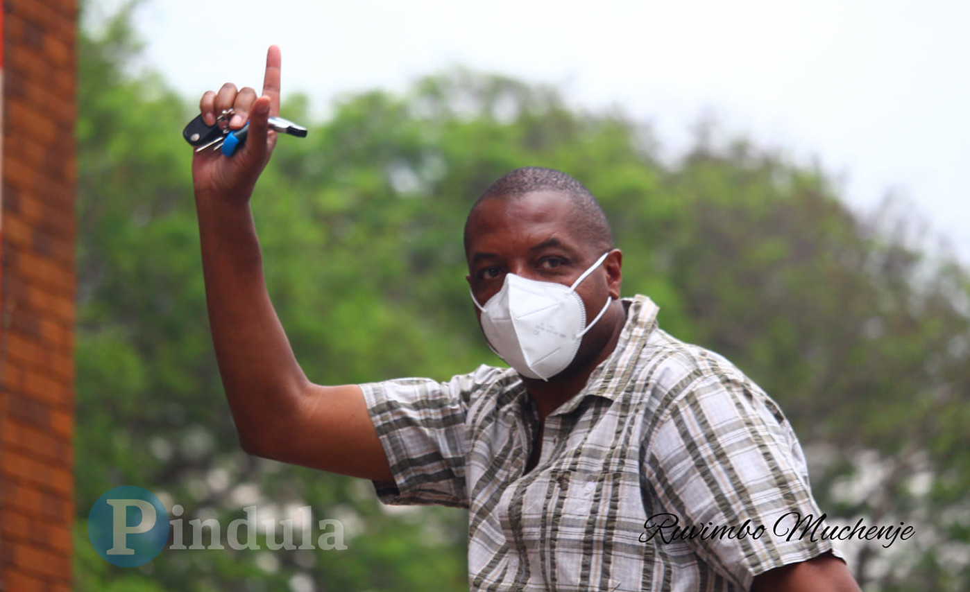Zimbabweans Fear SA Extended ZEP Permits To Rescue ZANU PF – Chin’ono