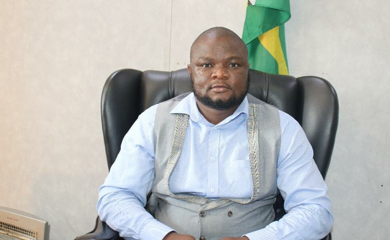 Clifford Hlatywayo