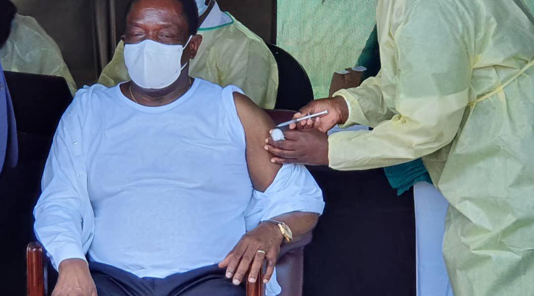 Emmerson Mnangagwa Vaccinated