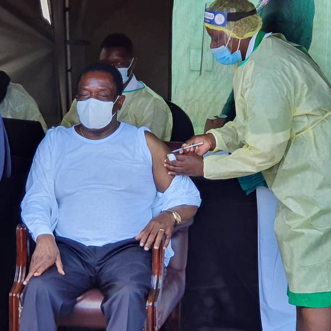 ED, Muchinguri Kashiri Receive First COVID-19 Vaccine Jab