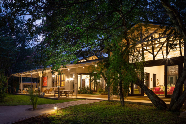 Mbano Manor Hotel