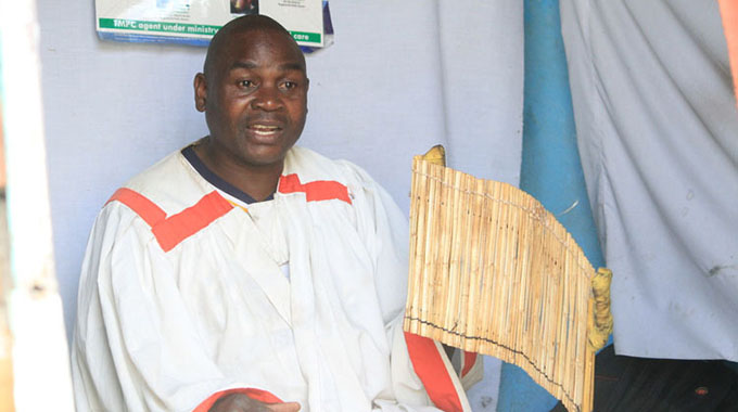 Vapostora Bishop Sangoma Cuthbert Nyaruvenda