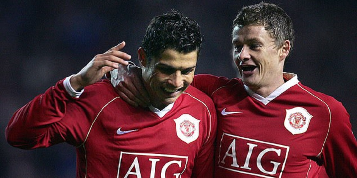 Cristiano Ronaldo reclaims Manchester United's No 7 shirt from