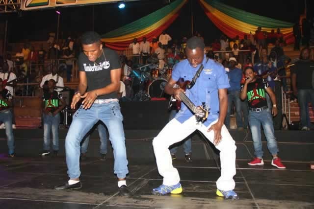 Alick Macheso dancer