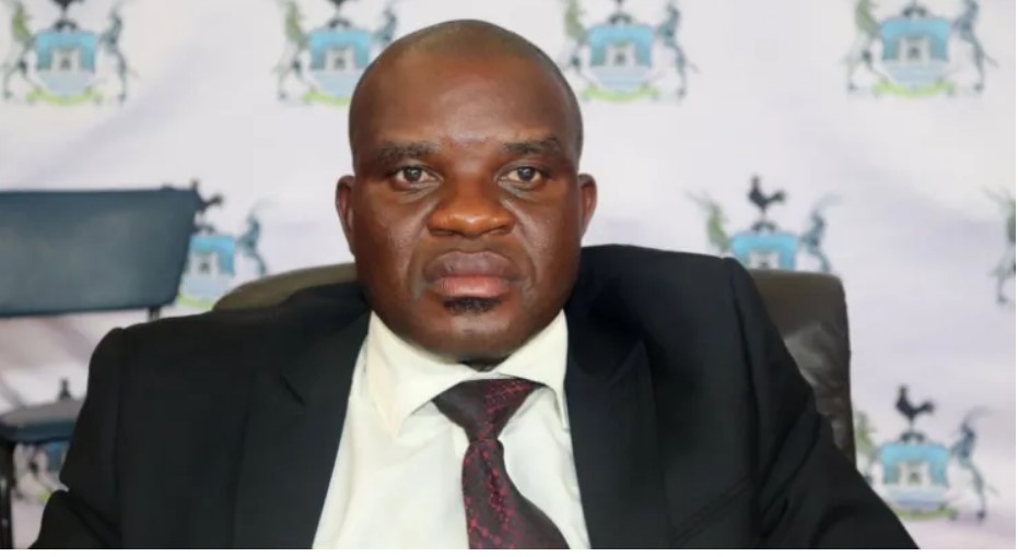 Mwonzora's Councillor Reportedly Collapses After Losing Mayoral Post
