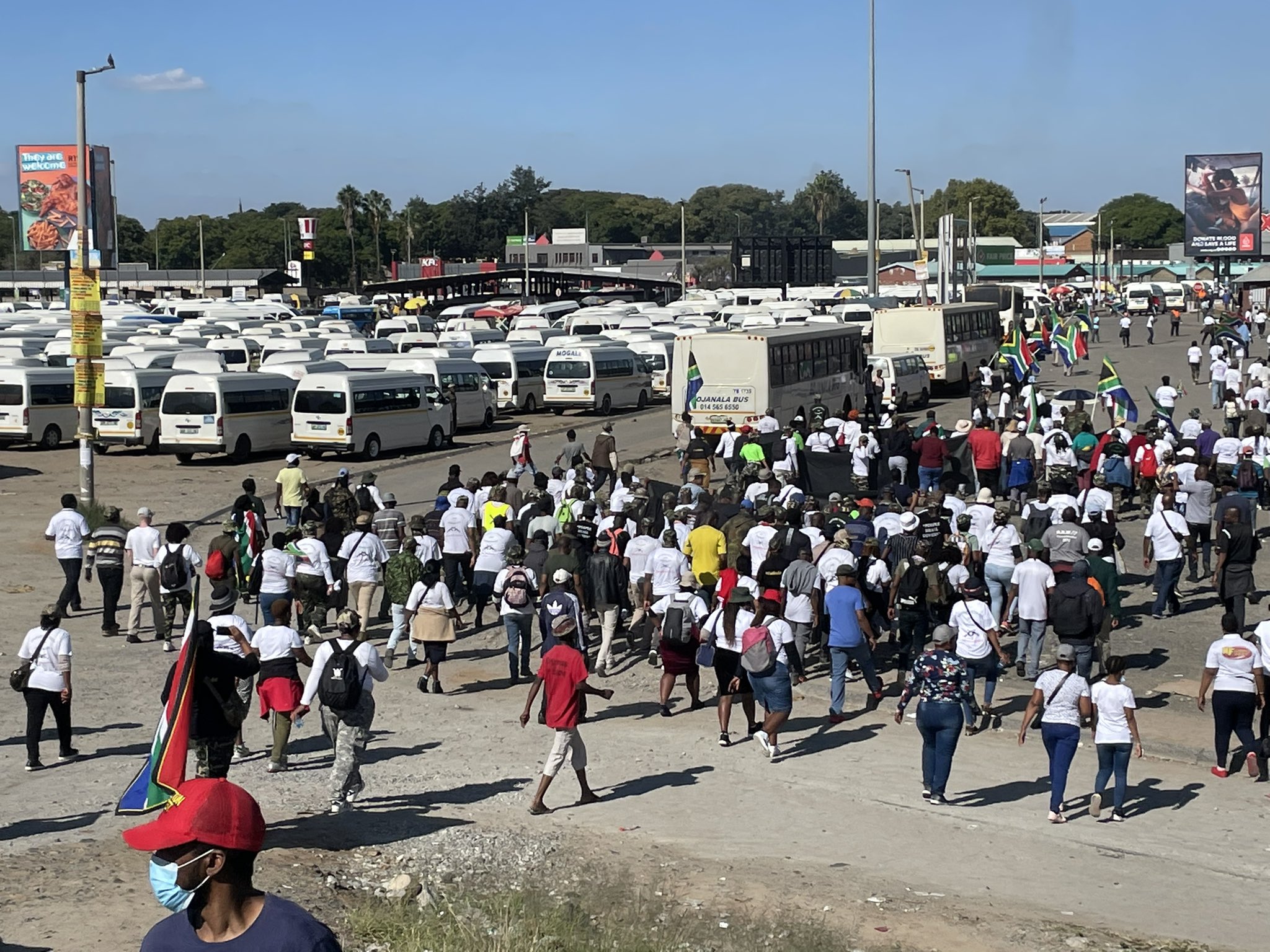 Medical Fund To Support Zimbabweans Barred From SA Public Clinics