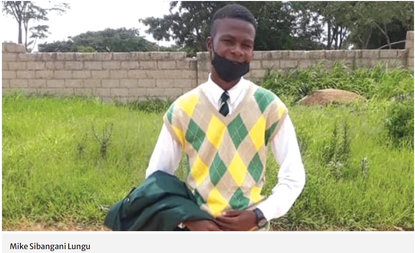 UZ Student Studies Three Courses Concurrently