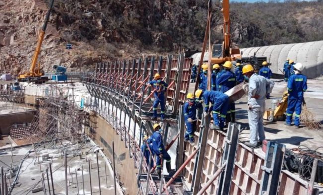 ZIMRA Garnishes Bank Accounts Of Chinese Contractor For Lake Gwayi-Shangani