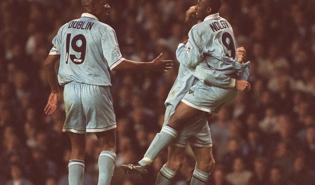 Peter Ndlovu Among 3 Players In EPL History Who Scored A Hattrick Against Liverpool At Anfield