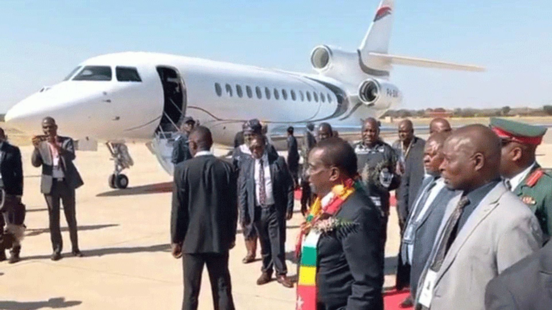 Mnangagwa Returns To Victoria Falls