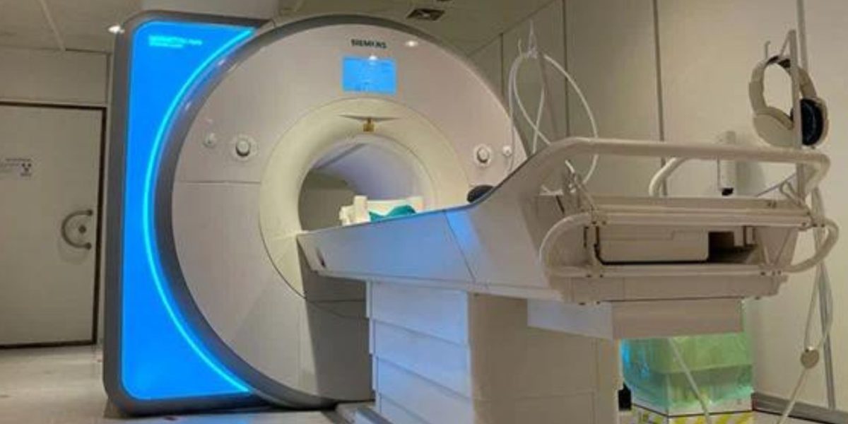 Magnetic Resonance Imaging (MRI)