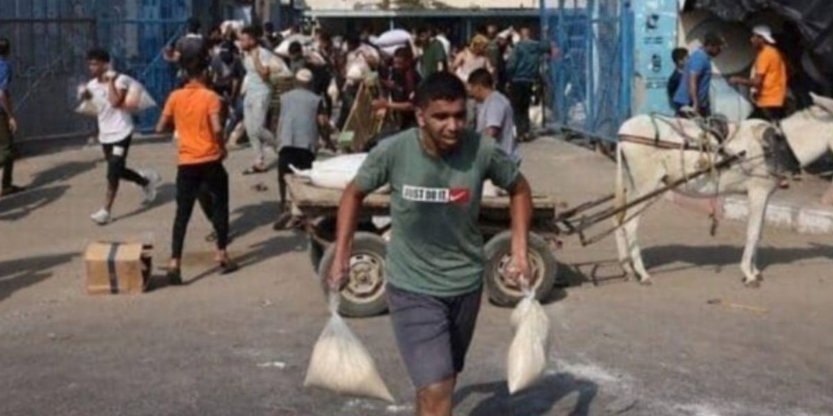 United Nations Aid Warehouse Looted Gaza