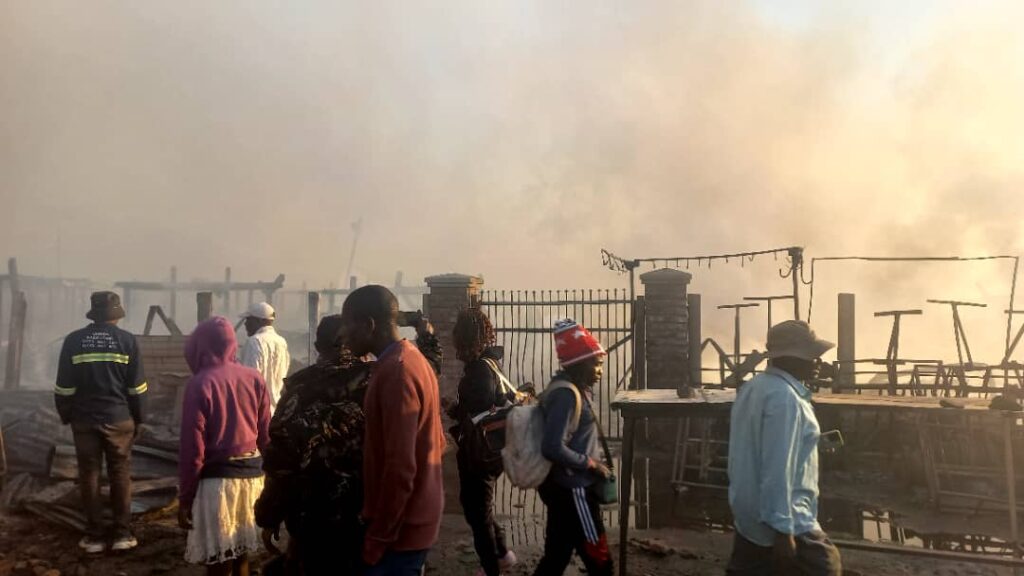 Mbare Fire 1 500 Tables Destroyed In Mbare Musika Fire ⋆ Pindula News