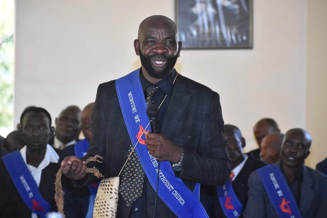 Methodist Preacher Collapses And Dies Five Minutes Into His Sermon