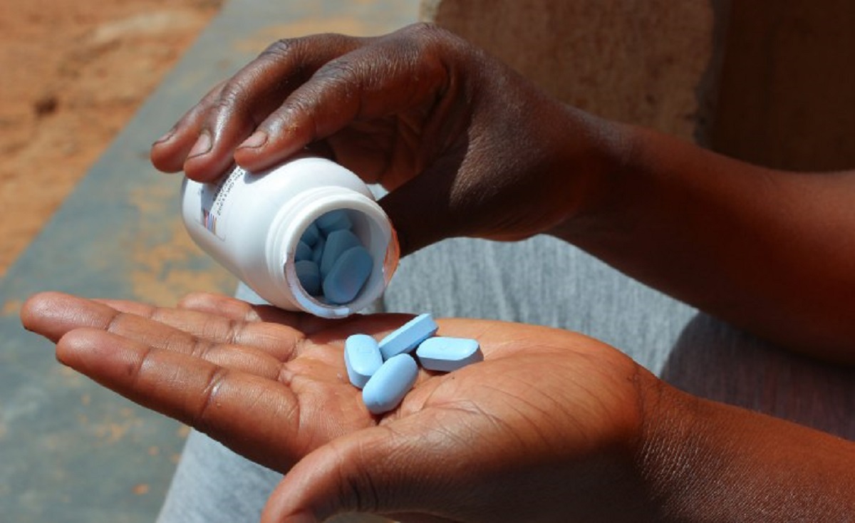 Civic Group Calls For Emergency HIV Services For Zimbabweans In South Africa