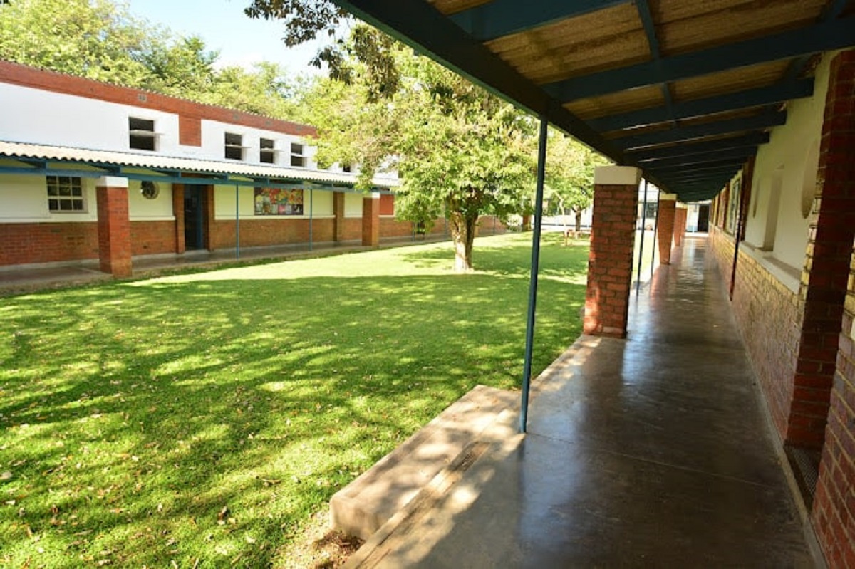 Shuntai Fights Back Against US$10,000 Contempt Fine In Dispute With Bryden Country School