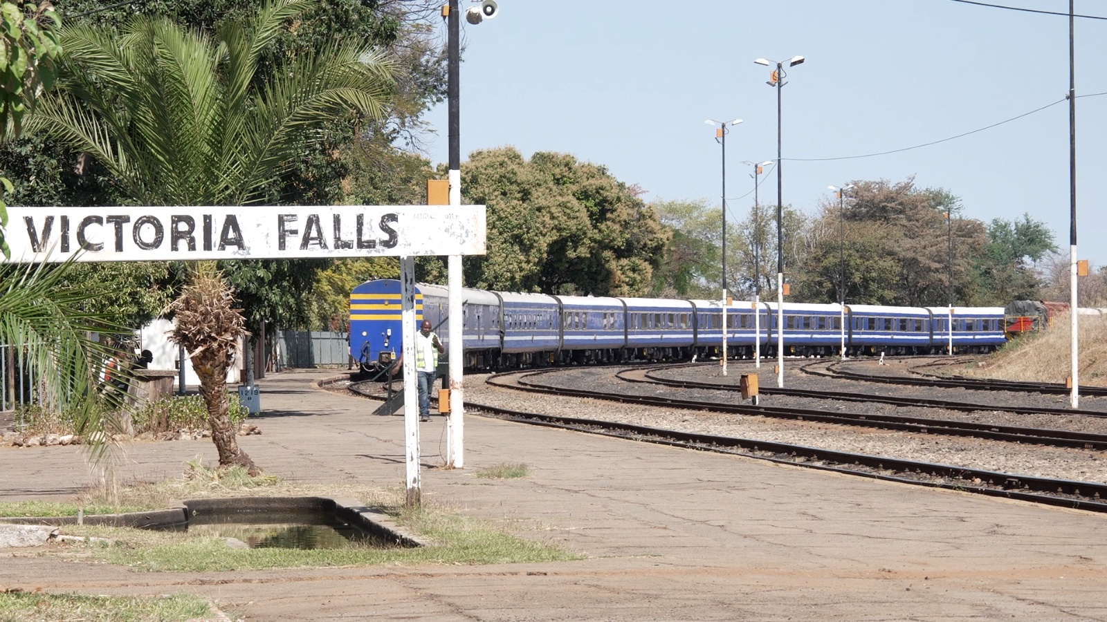 Luxury Rail Service Resumes Between Pretoria And Victoria Falls
