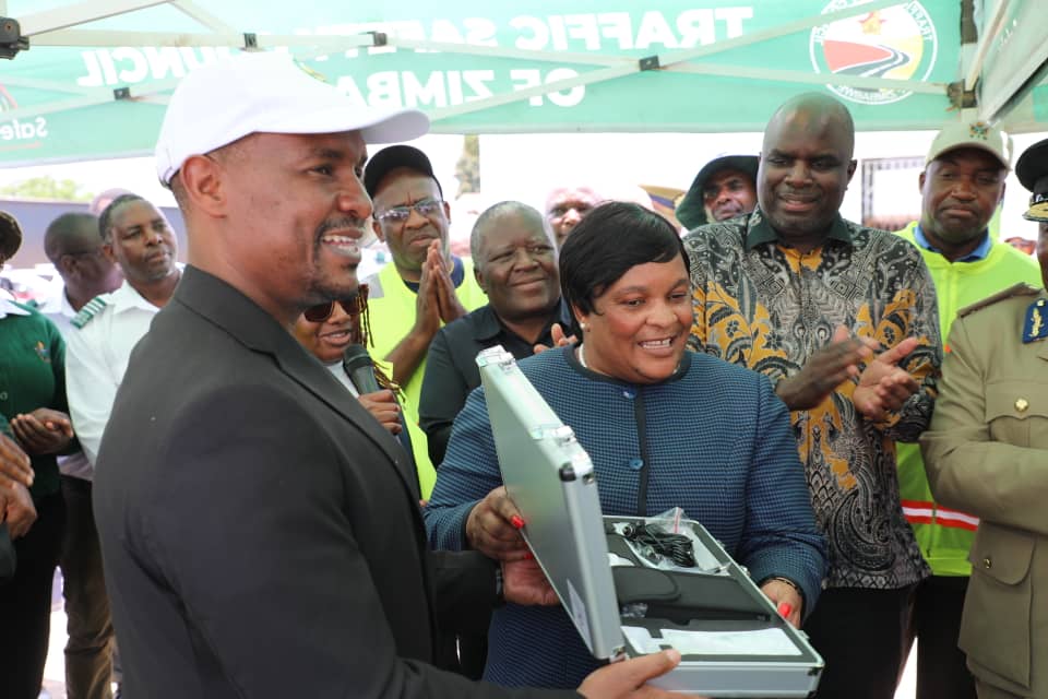 Govt Hands Over 100 Breathalysers To ZRP