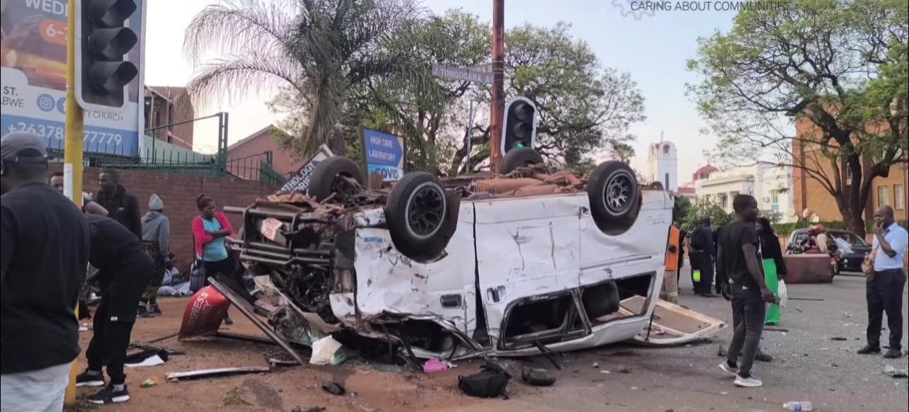 Harare CBD Horror Crash Leaves One Dead, 17 Injured