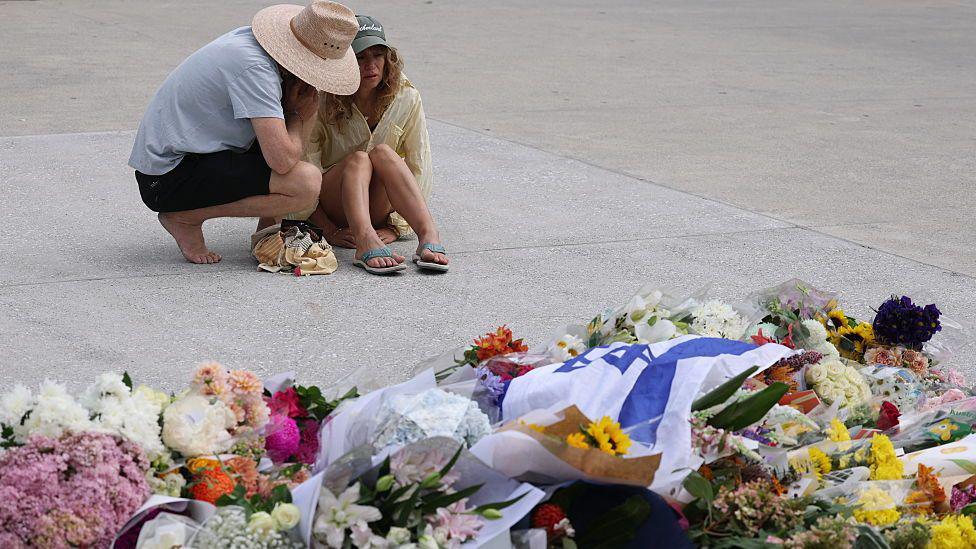 15 Killed In Bondi Beach Shooting Targeting Jewish Community