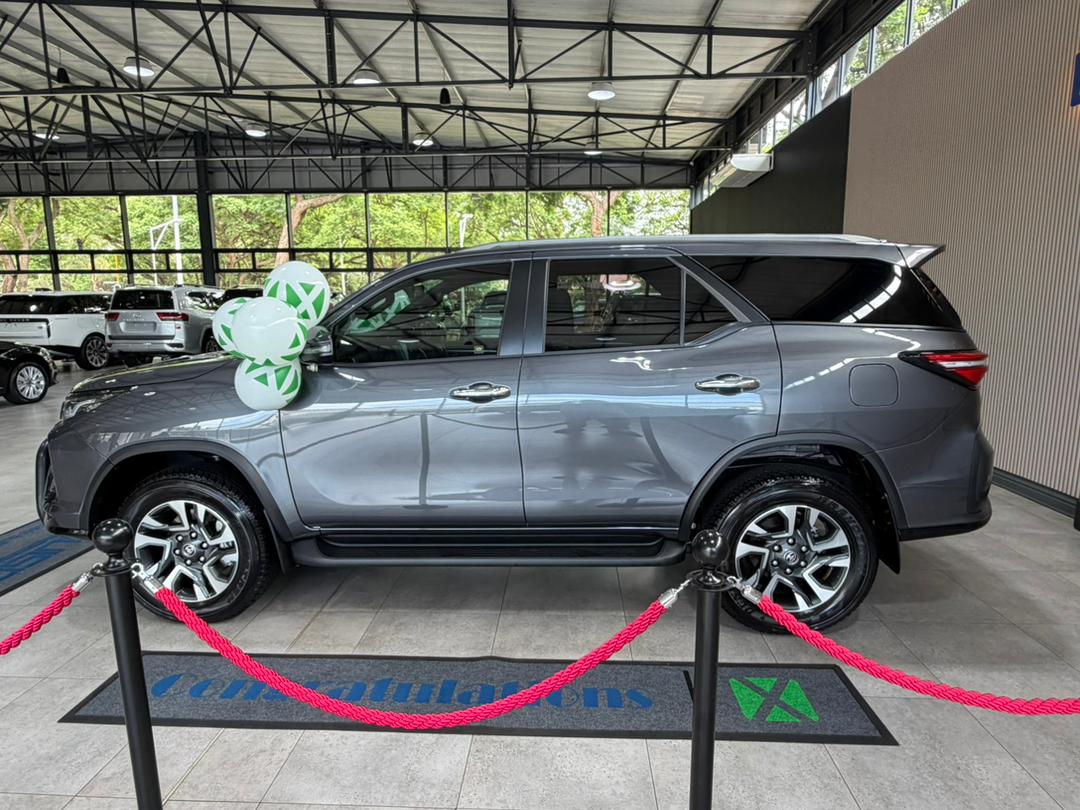Chivayo Gifts Oscar Pambuka A Car And Cash After Turning Life Around