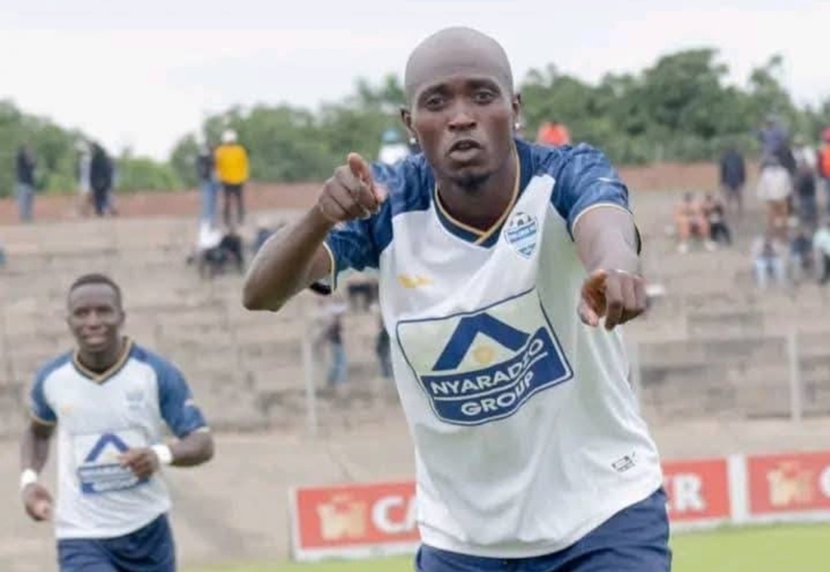 TelOne’s Washington Navaya Wins 2025 PSL Soccer Star Of the Year