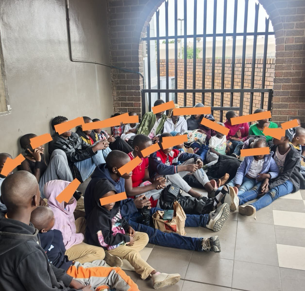 33 Undocumented Zimbabwean Children Seized At Beitbridge Border, Two Adults Arrested