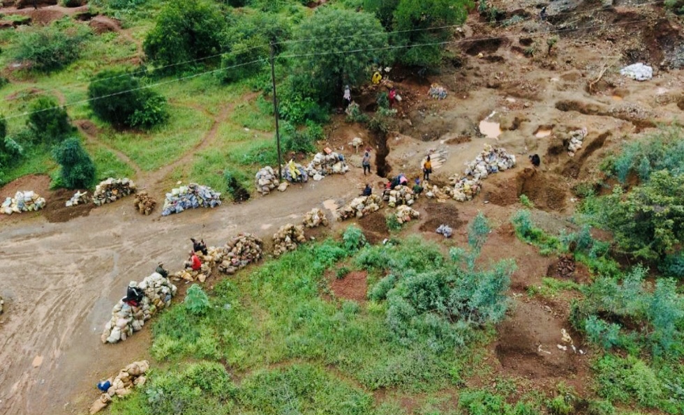 High Court Orders ZANU PF Youths To Vacate Vubachikwe Mine
