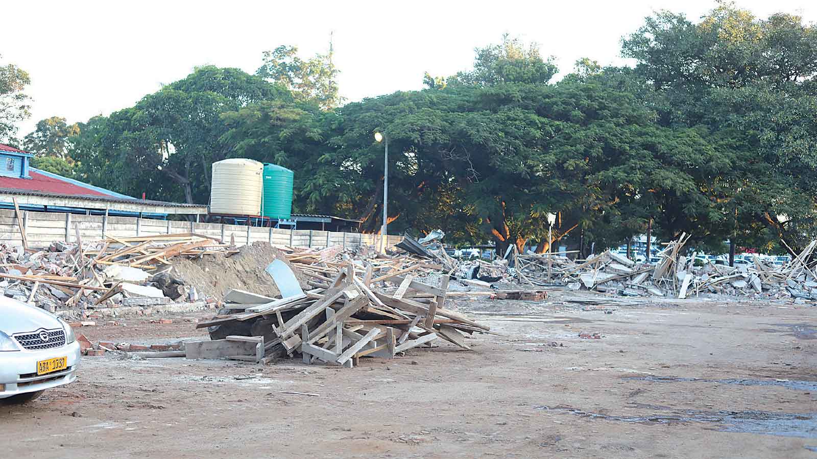 Harare City Council Bulldozers Flatten Councillor Ngadziore’s Tuckshops In Mabelreign
