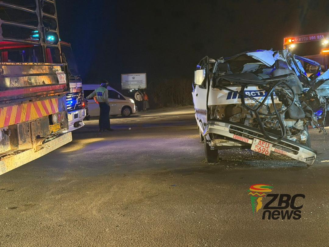 One Dead, 16 Injured As Kombi, Truck Collide In Bulawayo