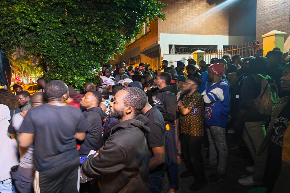 Zimbabwe Civic Group Urges Govt To Repatriate Nationals From South Africa Amid 15 June Deadline To Leave Daggafontein