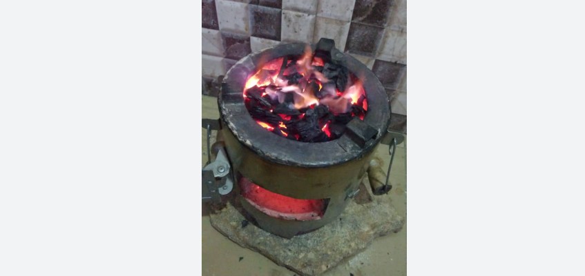 Panel Beater Found Dead After Using Charcoal Stove To Keep Warm In Car