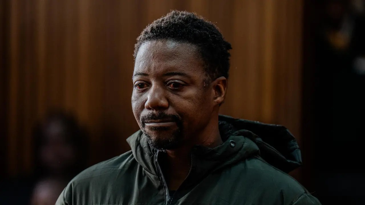 Zimbabwean-born Briton Triple Murder Suspect “Bought Gun For Suicide” After Fleeing To SA