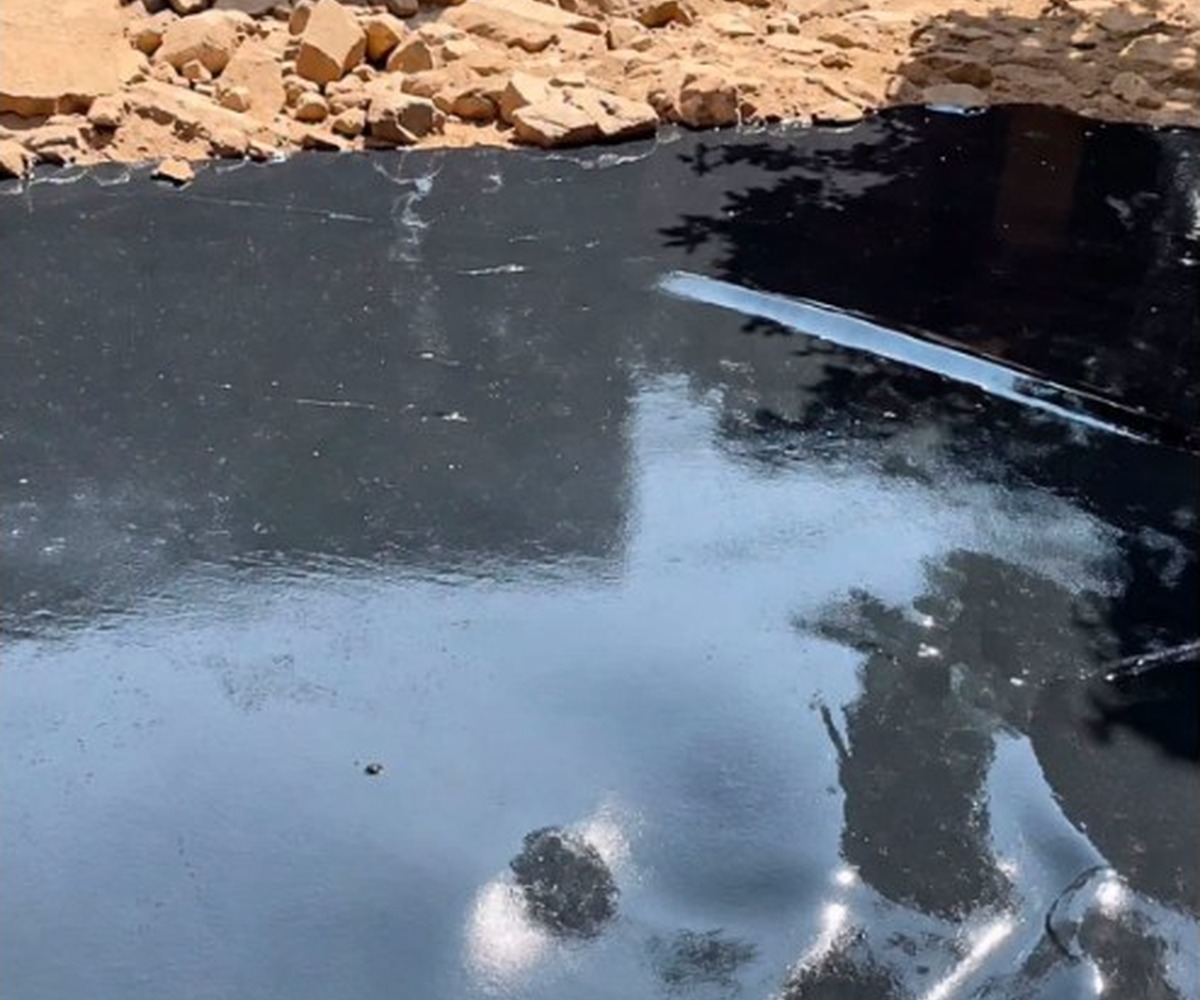 Harare City Council inundates homes in Kuwadzana with black sludge