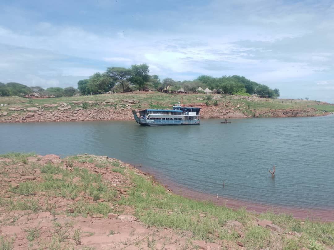 MP Murombedzi demands shuttle bus for stranded Kariba teachers and learners