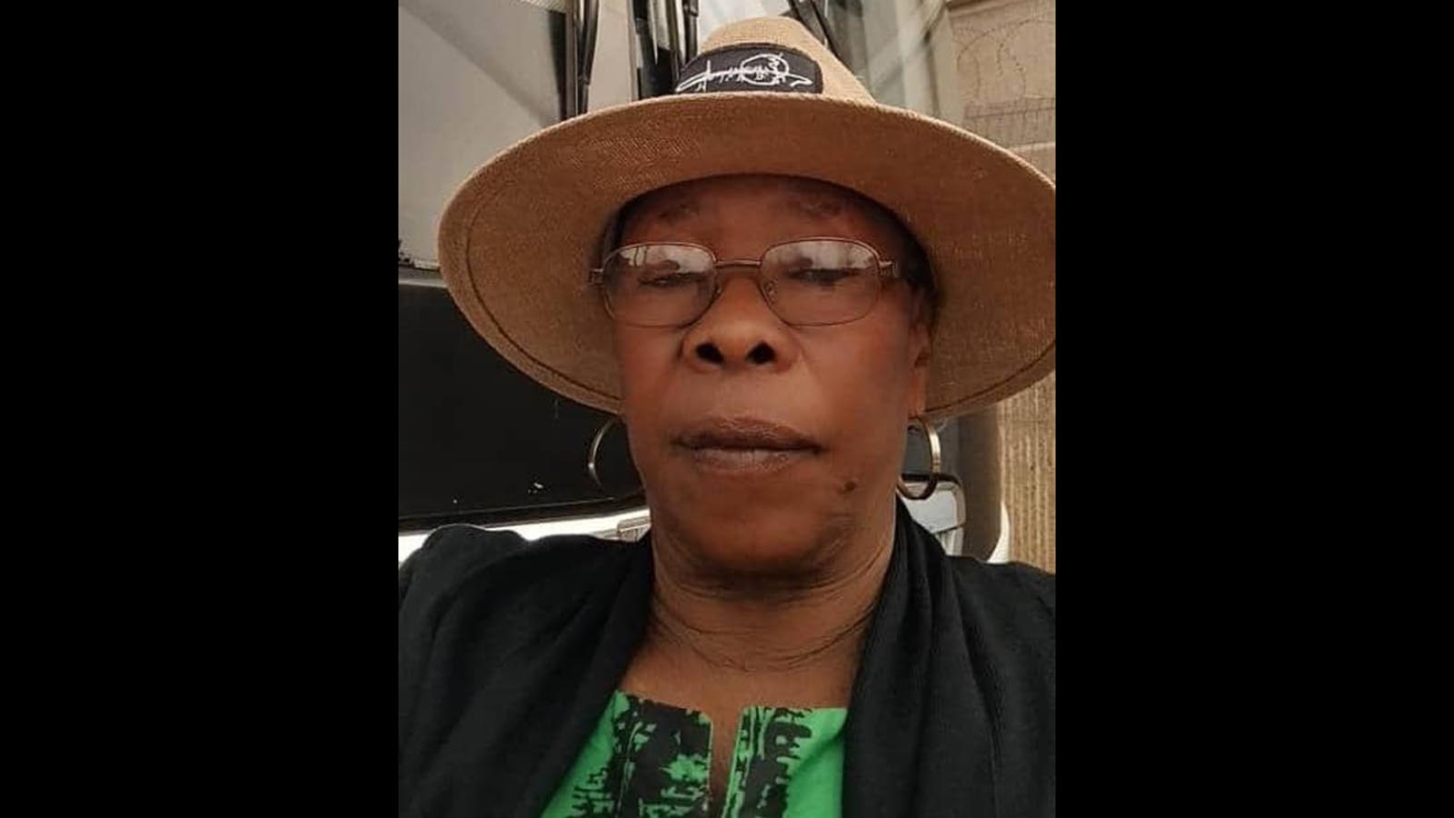 ZANU PF official collapses and dies