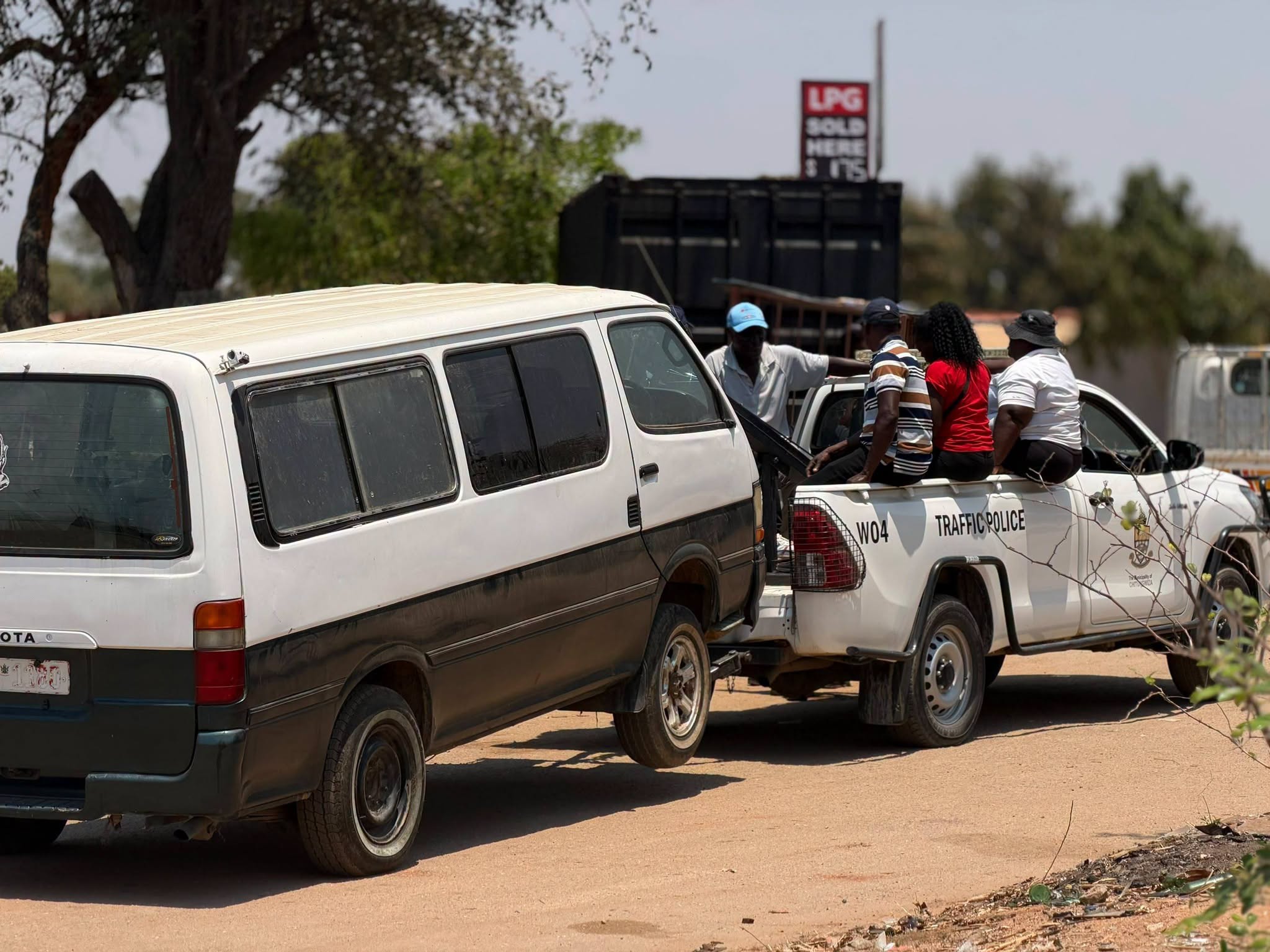 Chitungwiza Municipality starts towing abandoned vehicles