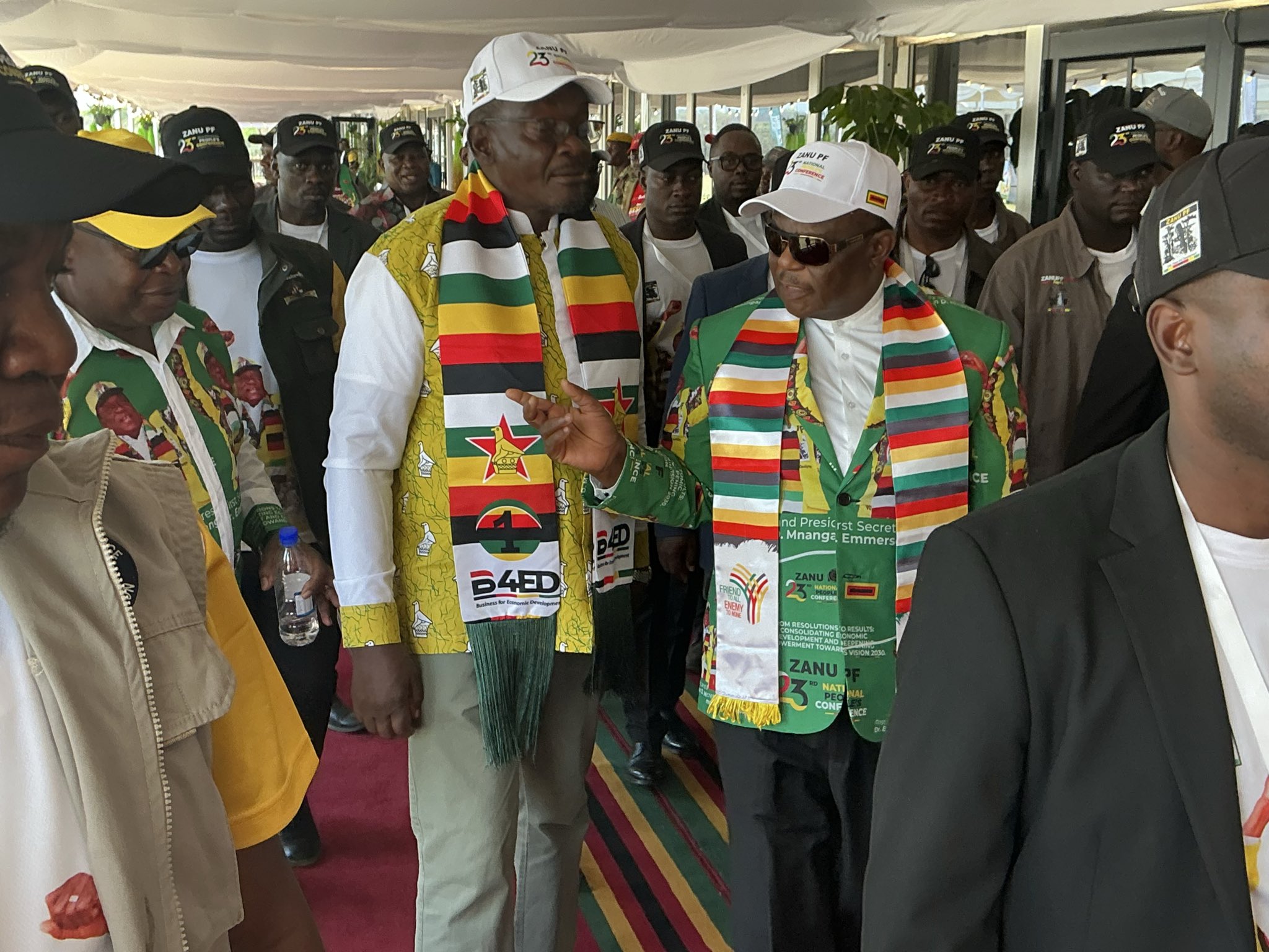 Mohadi returns to ZANU PF conference after health scare